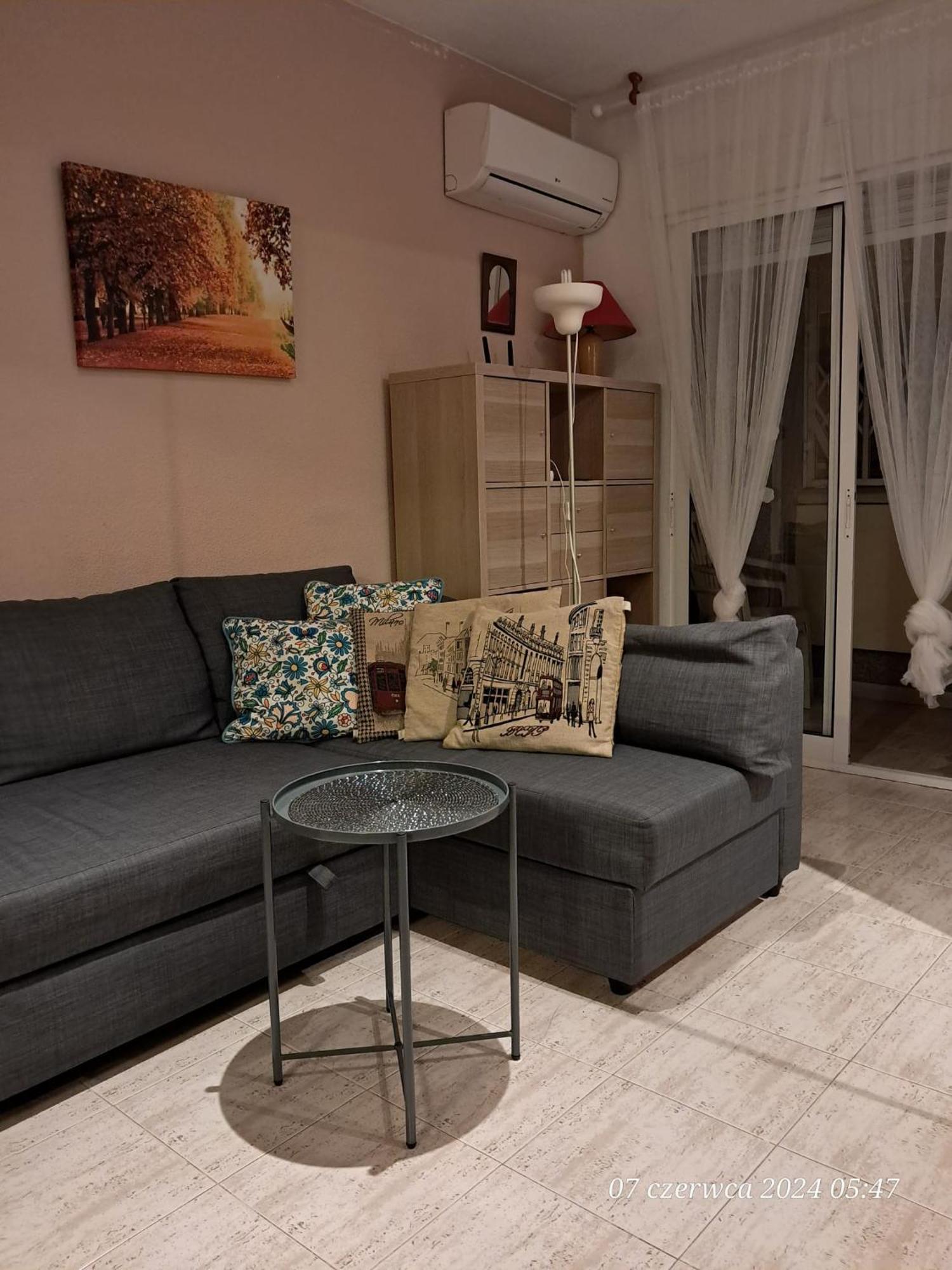 Tango Mango Apartment! Plaza 5 Min, Basen! Торевиеха Екстериор снимка